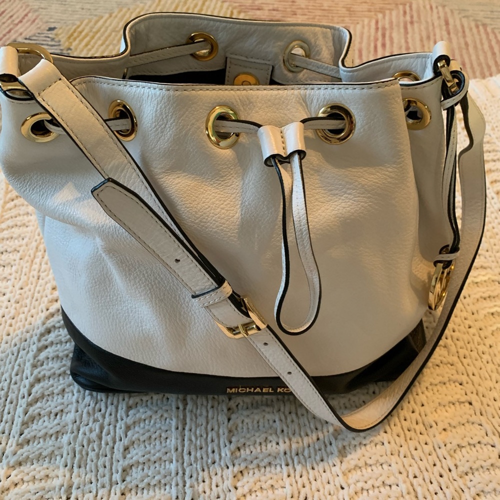 Michael Kors leather bag
